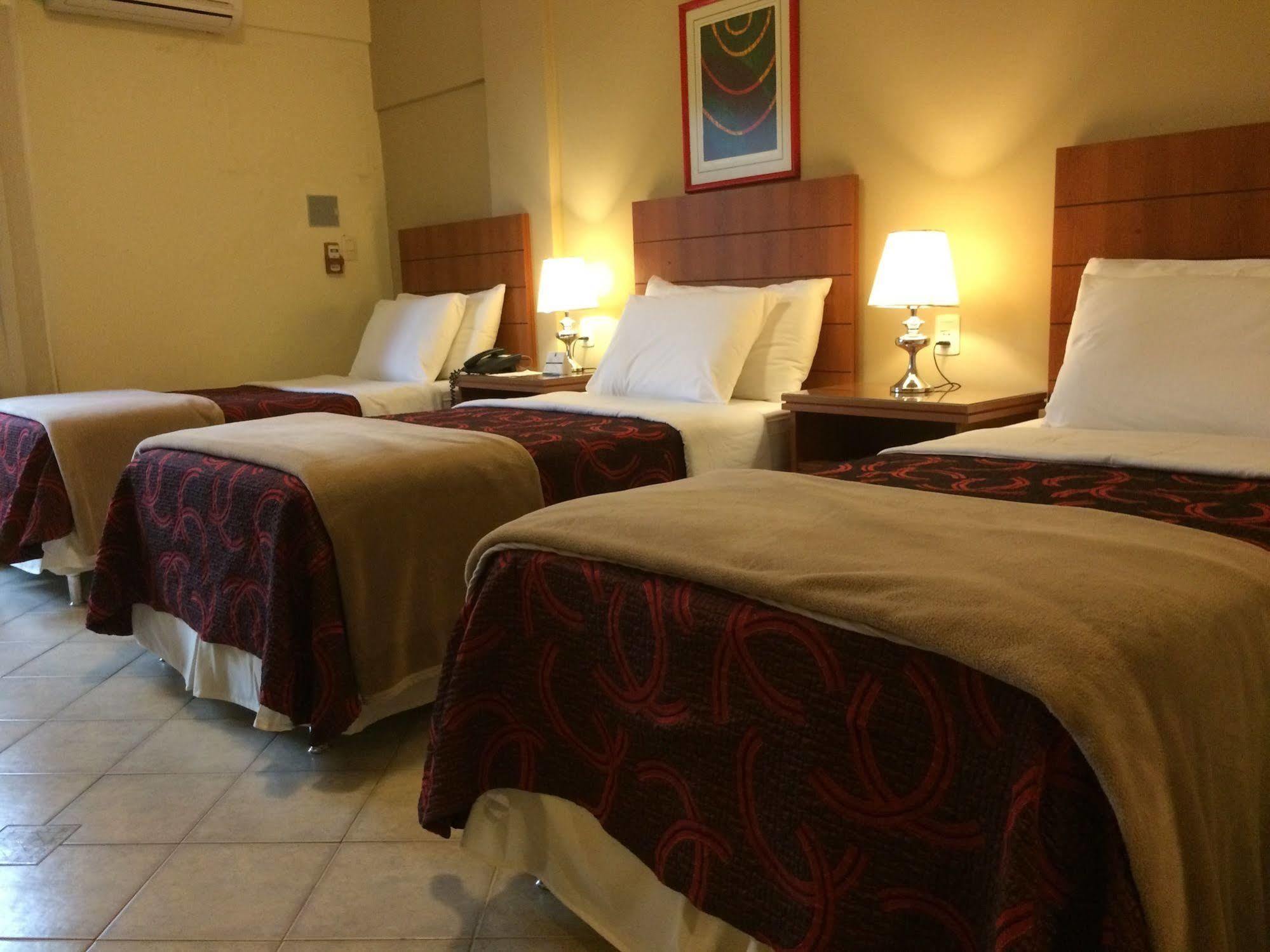 Convair Hotel Сьюдад-дель-Эсте Экстерьер фото